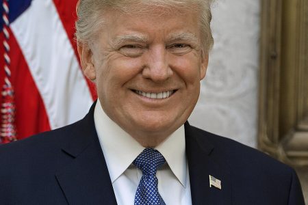 عاجل | ترامب يعلن إلغاء الضربات المقررة ضد إيران ويؤكد اقتراب التوصل إلى اتفاق